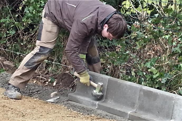 Gartenbau mit Betonfertigteilen